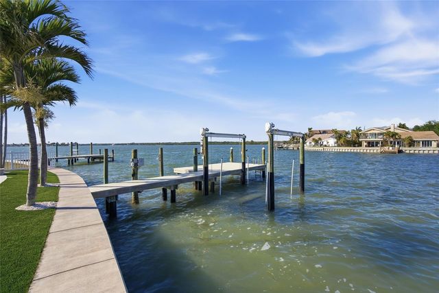 16113 5TH STREET E, Redington Beach, FL 33708