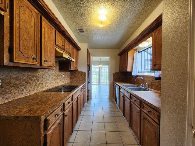 9607 Hanford Street, Houston, TX 77078