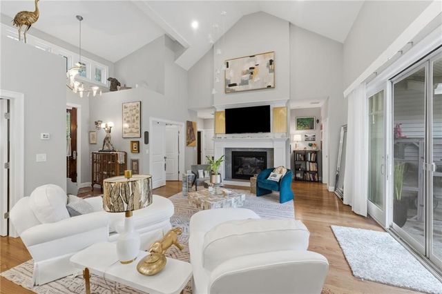 685 Curtis Corner Road, South Kingstown, RI 02879