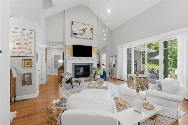685 Curtis Corner Road, South Kingstown, RI 02879