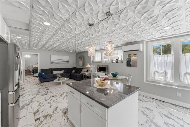 685 Curtis Corner Road, South Kingstown, RI 02879