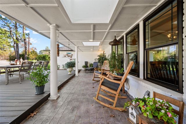 1611 Palomino Lane, Kingwood, TX 77339