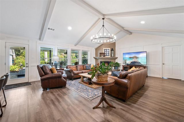 1611 Palomino Lane, Kingwood, TX 77339