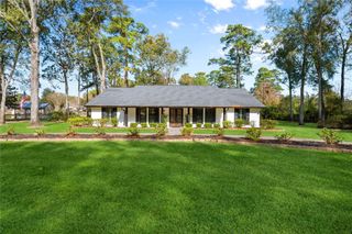 1611 Palomino Lane, Kingwood, TX 77339