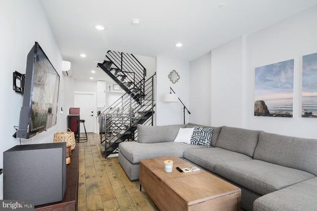 1940 N ORIANNA ST, Philadelphia, PA 19122