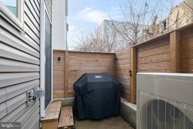 1940 N ORIANNA ST, Philadelphia, PA 19122