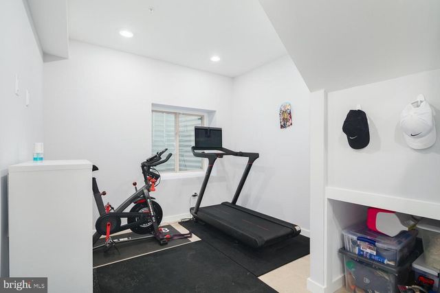 1940 N ORIANNA ST, Philadelphia, PA 19122