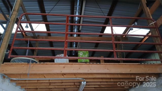 2285 Tarheel Place, Lenoir, NC 28645