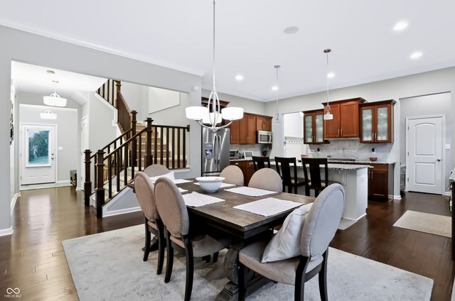 275 N Bend Drive, Greenwood, IN 46142