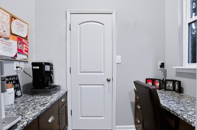 275 N Bend Drive, Greenwood, IN 46142