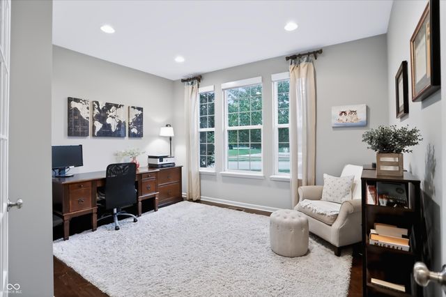 275 N Bend Drive, Greenwood, IN 46142