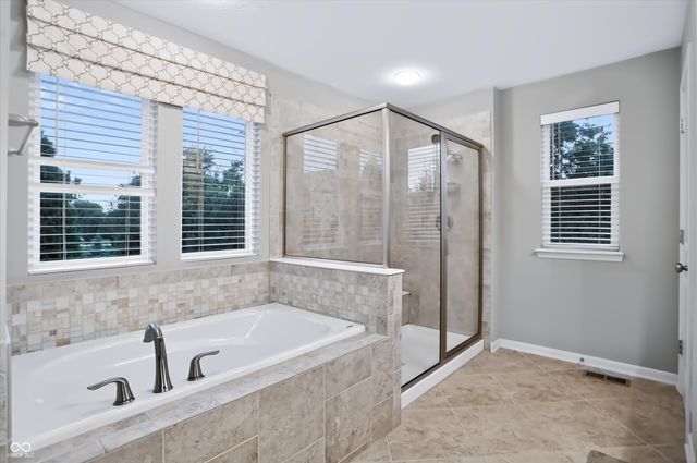 275 N Bend Drive, Greenwood, IN 46142