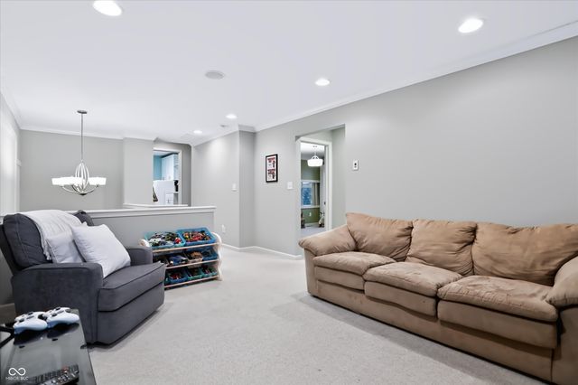 275 N Bend Drive, Greenwood, IN 46142