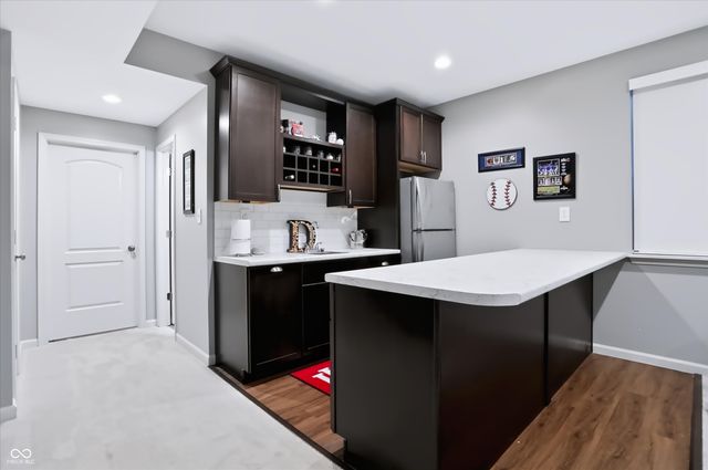 275 N Bend Drive, Greenwood, IN 46142