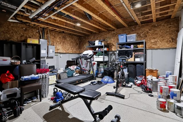 275 N Bend Drive, Greenwood, IN 46142