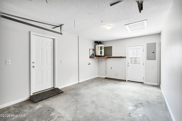 421 Horn Road, Wilmington, NC 28412