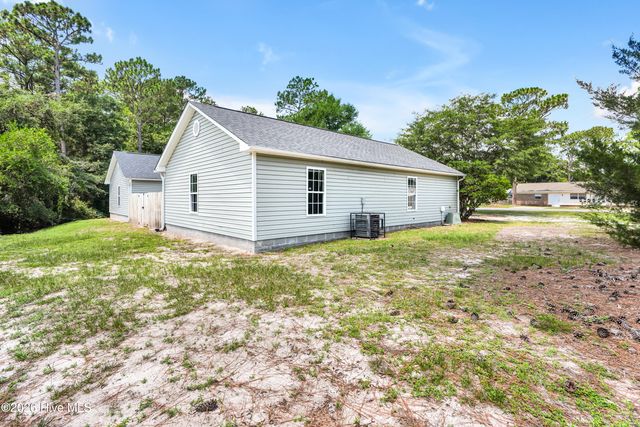 421 Horn Road, Wilmington, NC 28412