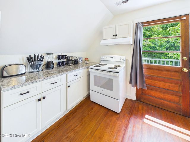 308 Church Street, Wilmington, NC 28401