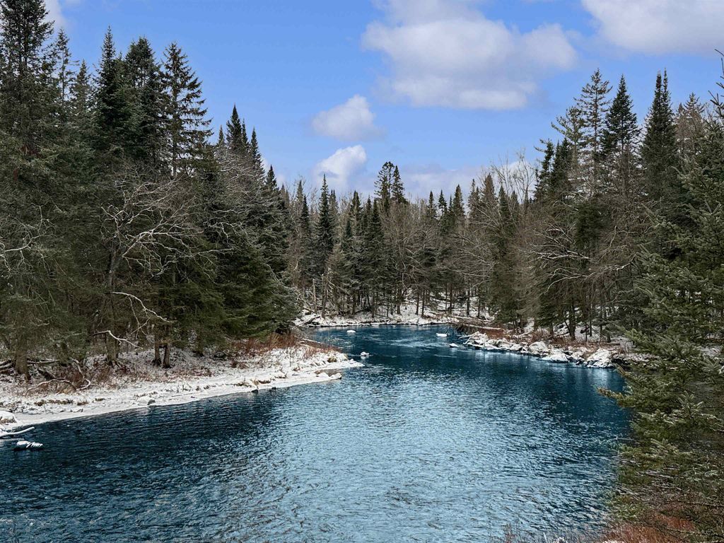 1298 South Main Street, Pittsburg, NH 03592