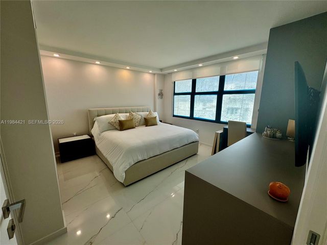 9801 Collins Ave 20E, Bal Harbour, FL 33154