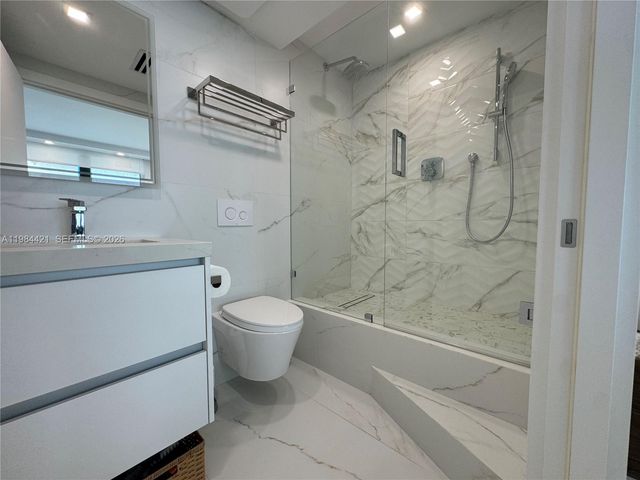 9801 Collins Ave 20E, Bal Harbour, FL 33154