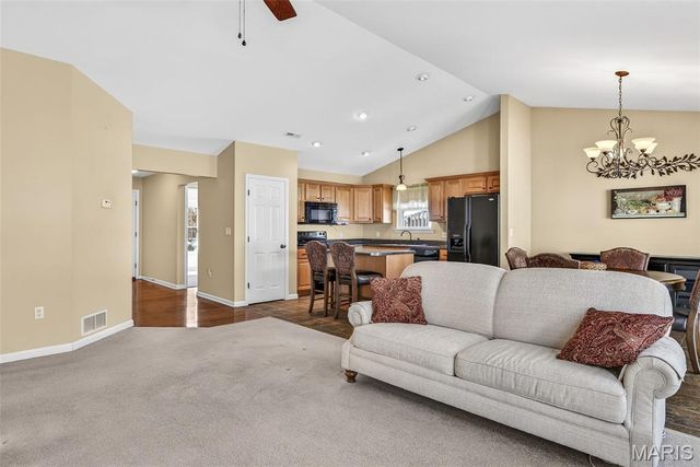 17 Ash Court, Festus, MO 63028