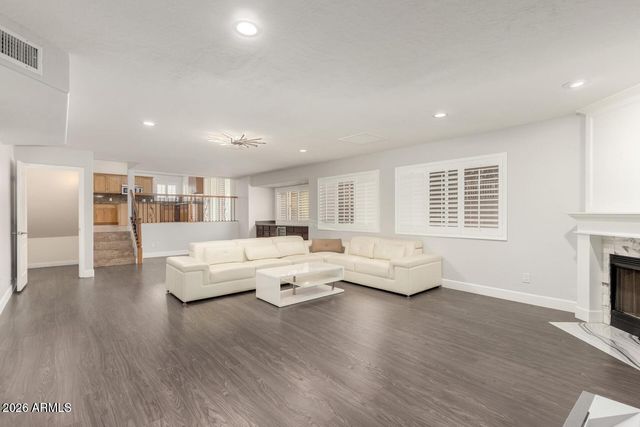 18860 N 73RD Drive, Glendale, AZ 85308