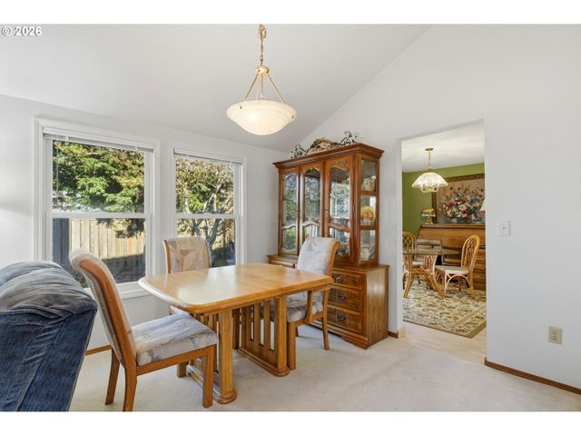 865 Sw 166TH Ave, Beaverton, OR 97006