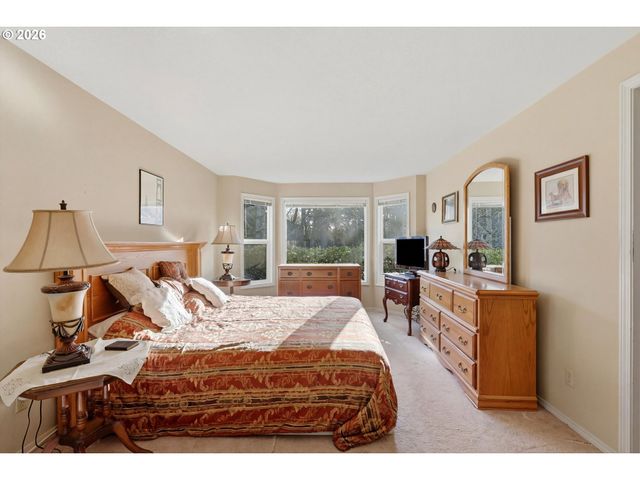 865 Sw 166TH Ave, Beaverton, OR 97006