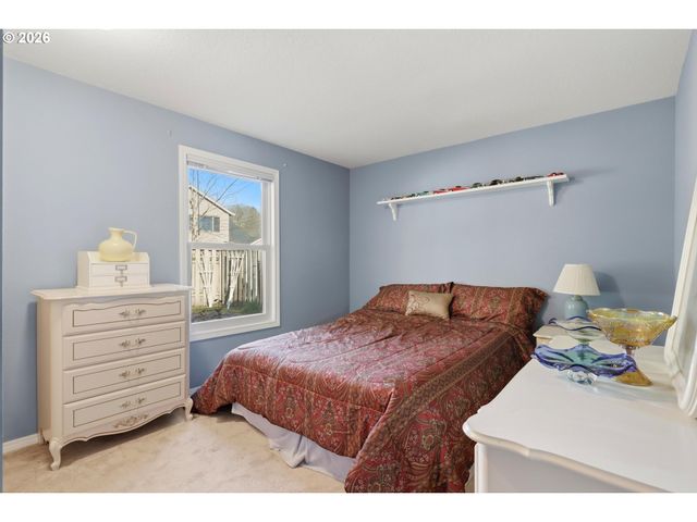 865 Sw 166TH Ave, Beaverton, OR 97006