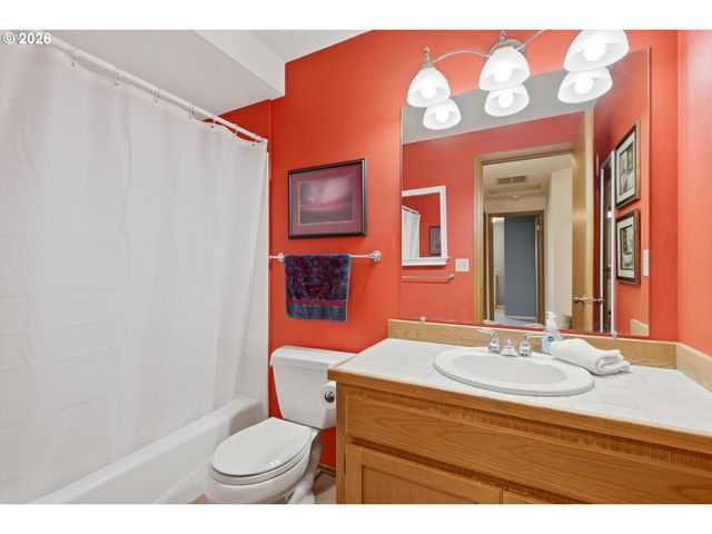 865 Sw 166TH Ave, Beaverton, OR 97006