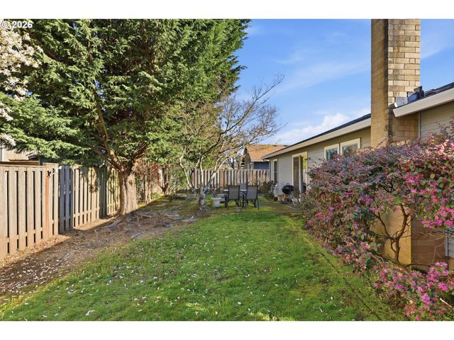 865 Sw 166TH Ave, Beaverton, OR 97006