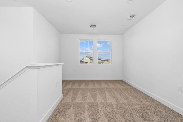 1146 Ponderosa Way W, Madera, CA 93636