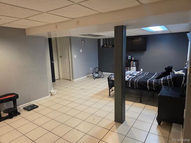 24920 Chernick Street, Taylor, MI 48180