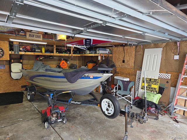 24920 Chernick Street, Taylor, MI 48180