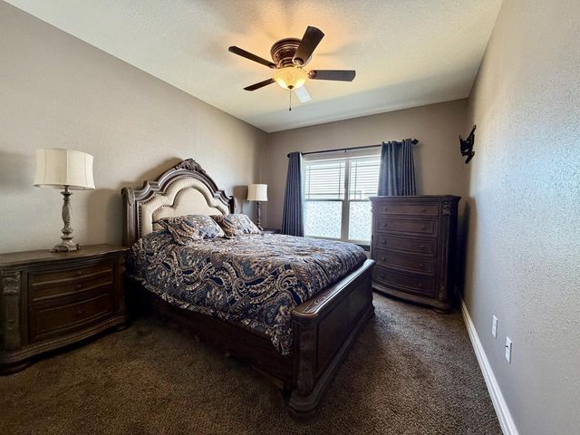 1360 Foxwood PASS, Oconomowoc, WI 53066