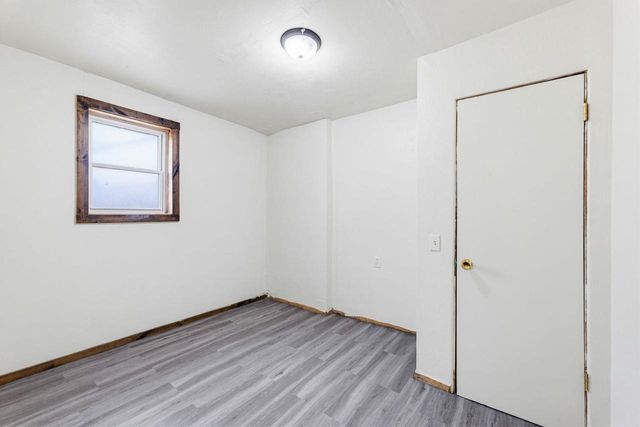 309-313 W Milwaukee Street, Janesville, WI 53548