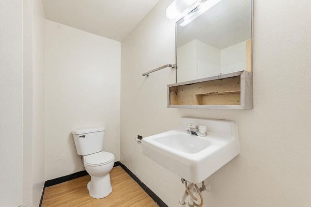 309-313 W Milwaukee Street, Janesville, WI 53548