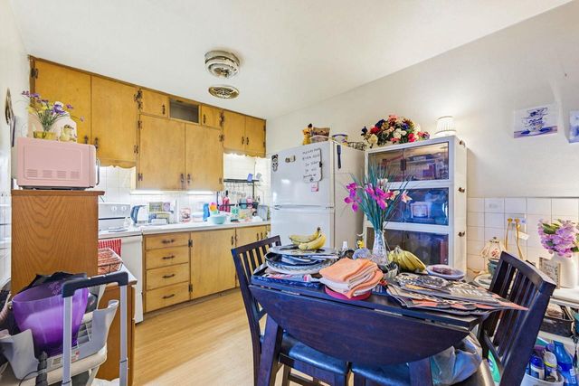 309-313 W Milwaukee Street, Janesville, WI 53548