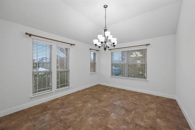 905 Foxtail Drive, Mansfield, TX 76063