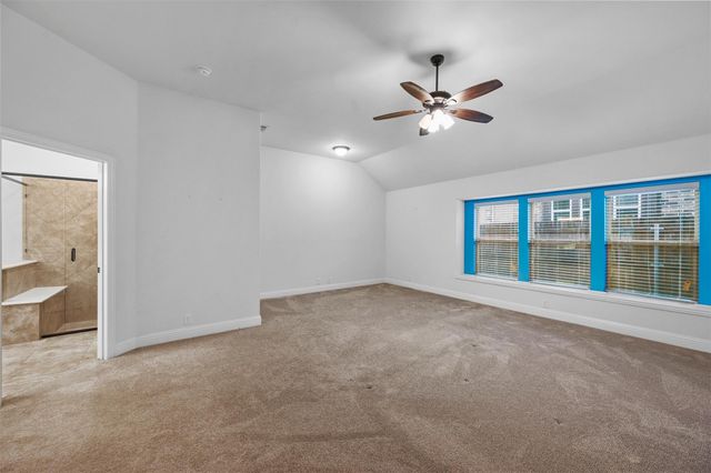 905 Foxtail Drive, Mansfield, TX 76063