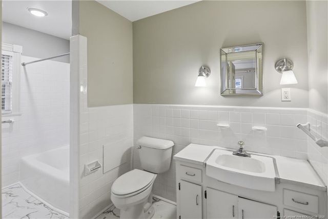 1513 Raeford Road, Fayetteville, NC 28305