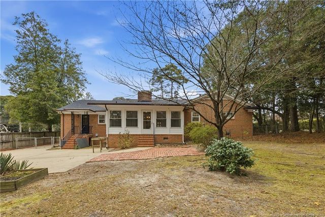 1513 Raeford Road, Fayetteville, NC 28305