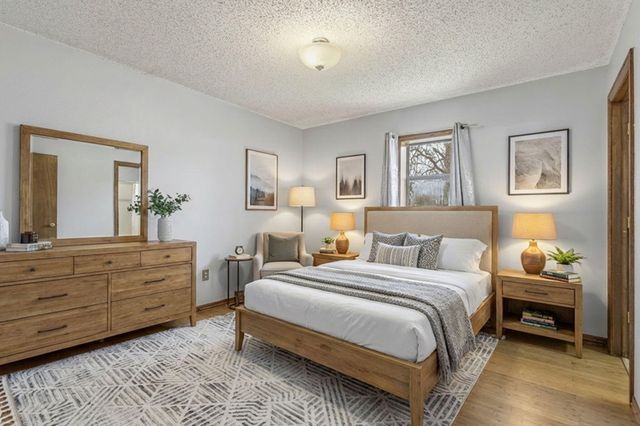 4040 W Woodshill Court, Springfield, MO 65802