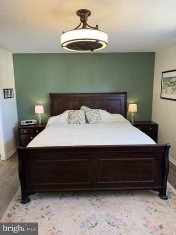 630 WHITTIER DR, Warminster, PA 18974