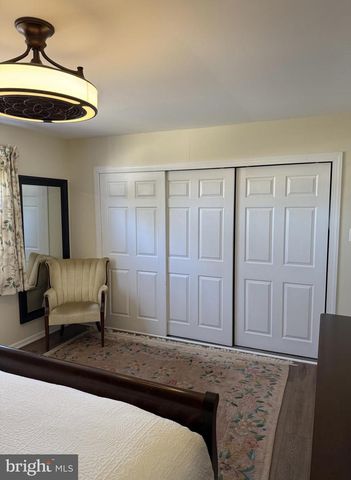 630 WHITTIER DR, Warminster, PA 18974