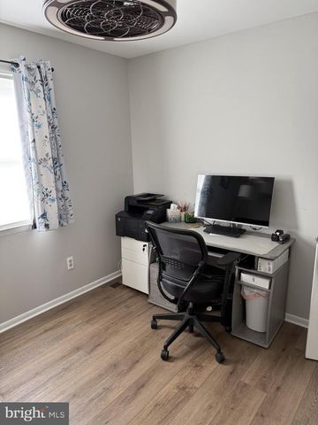 630 WHITTIER DR, Warminster, PA 18974