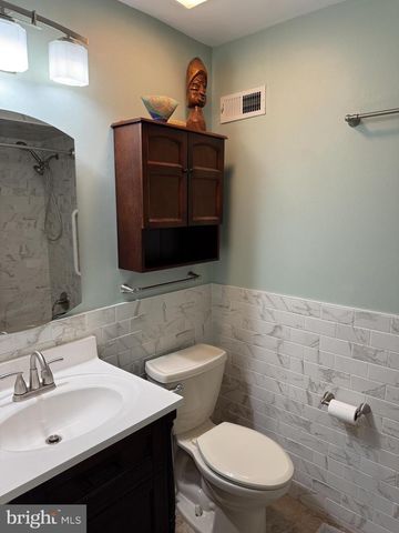 630 WHITTIER DR, Warminster, PA 18974