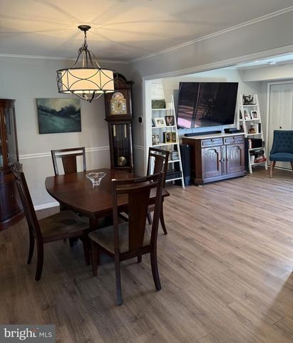 630 WHITTIER DR, Warminster, PA 18974