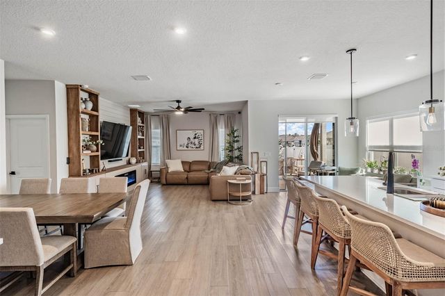 29345 MEADOWCROFT AVENUE, Wesley Chapel, FL 33544